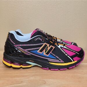 New Balance 1906R Neon Nights Black Pink M1906RCP Men's Size 8.5 Women's 10